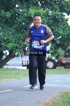 Runner Photo 4321659
