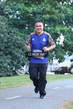 Runner Photo 4321661