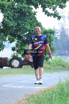Runner Photo 4321693