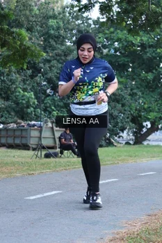 Runner Photo 4321694