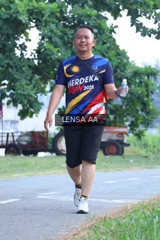 Runner Photo 4321706