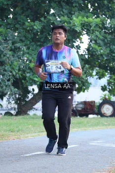 Runner Photo 4321708