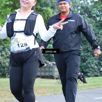 Runner Photo 4321716