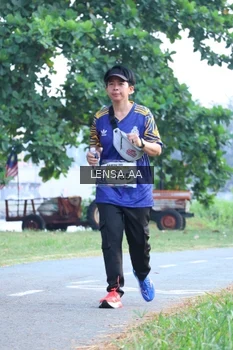Runner Photo 4321734