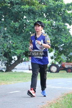 Runner Photo 4321737