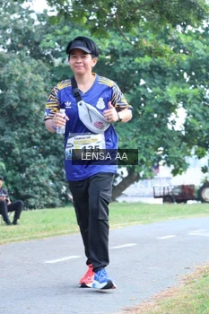 Runner Photo 4321744