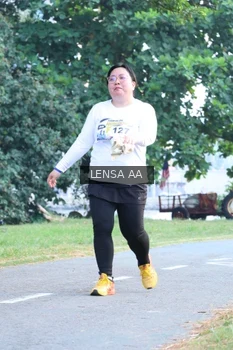 Runner Photo 4321746