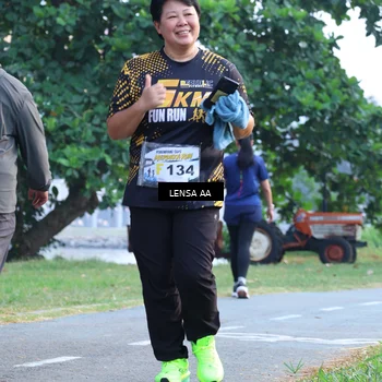 Runner Photo 4321759