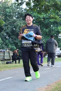 Runner Photo 4321766