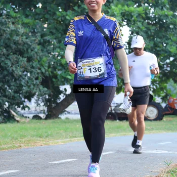 Runner Photo 4321777