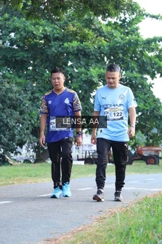 Runner Photo 4321785