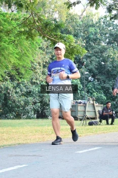 Runner Photo 4321840
