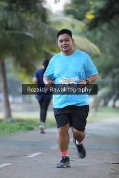 Runner Photo 4321859