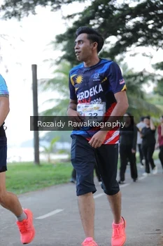Runner Photo 4321862