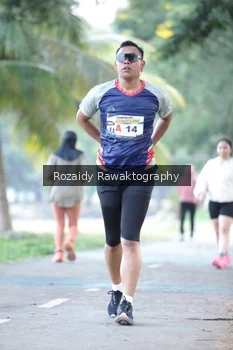 Runner Photo 4321863