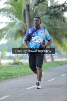 Runner Photo 4321874
