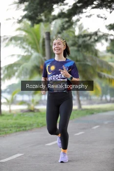 Runner Photo 4321880