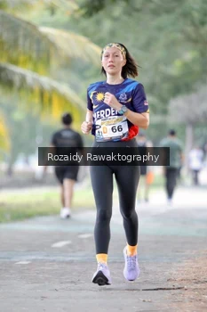 Runner Photo 4321881