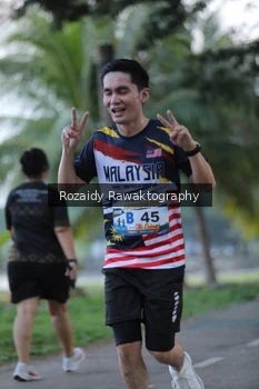 Runner Photo 4321883