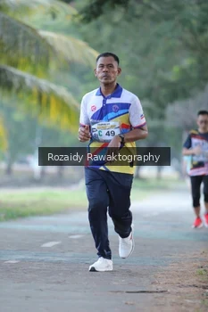 Runner Photo 4321895