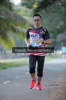 Runner Photo 4321896