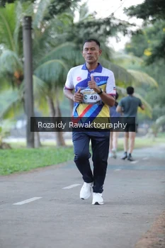 Runner Photo 4321900