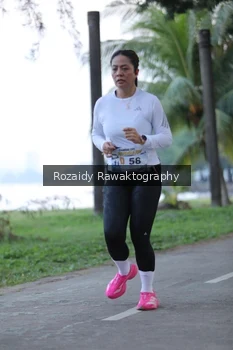 Runner Photo 4321901