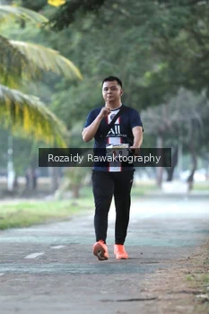 Runner Photo 4322506