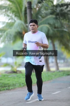 Runner Photo 4322514