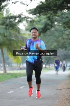Runner Photo 4322529