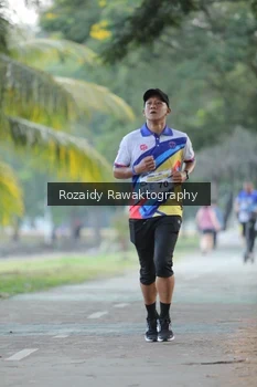 Runner Photo 4322534