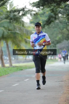 Runner Photo 4322535