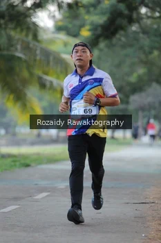 Runner Photo 4322536