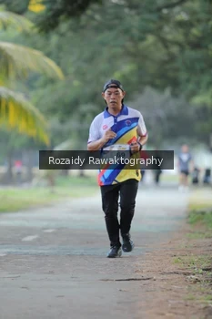 Runner Photo 4322537
