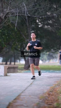 Runner Photo 4322572