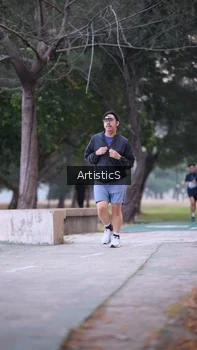 Runner Photo 4322574