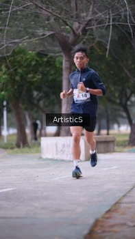Runner Photo 4322581