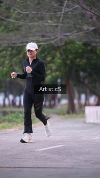 Runner Photo 4322585