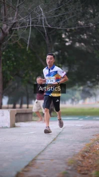 Runner Photo 4322589
