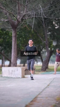 Runner Photo 4322590