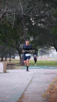 Runner Photo 4322608