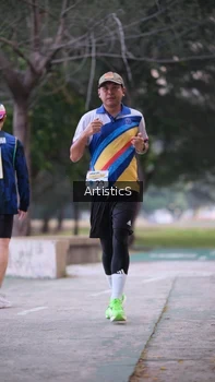 Runner Photo 4322631