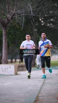 Runner Photo 4322642