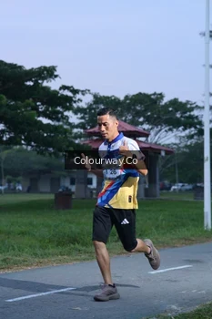 Runner Photo 4322648