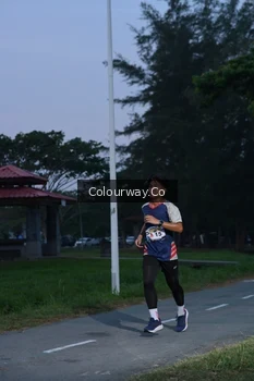 Runner Photo 4322656