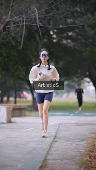 Runner Photo 4322663