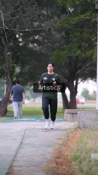 Runner Photo 4322668
