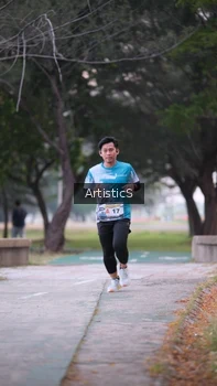 Runner Photo 4322676