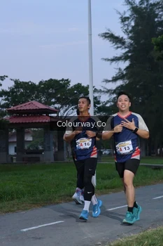 Runner Photo 4322678
