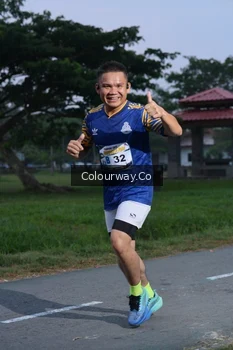 Runner Photo 4322687